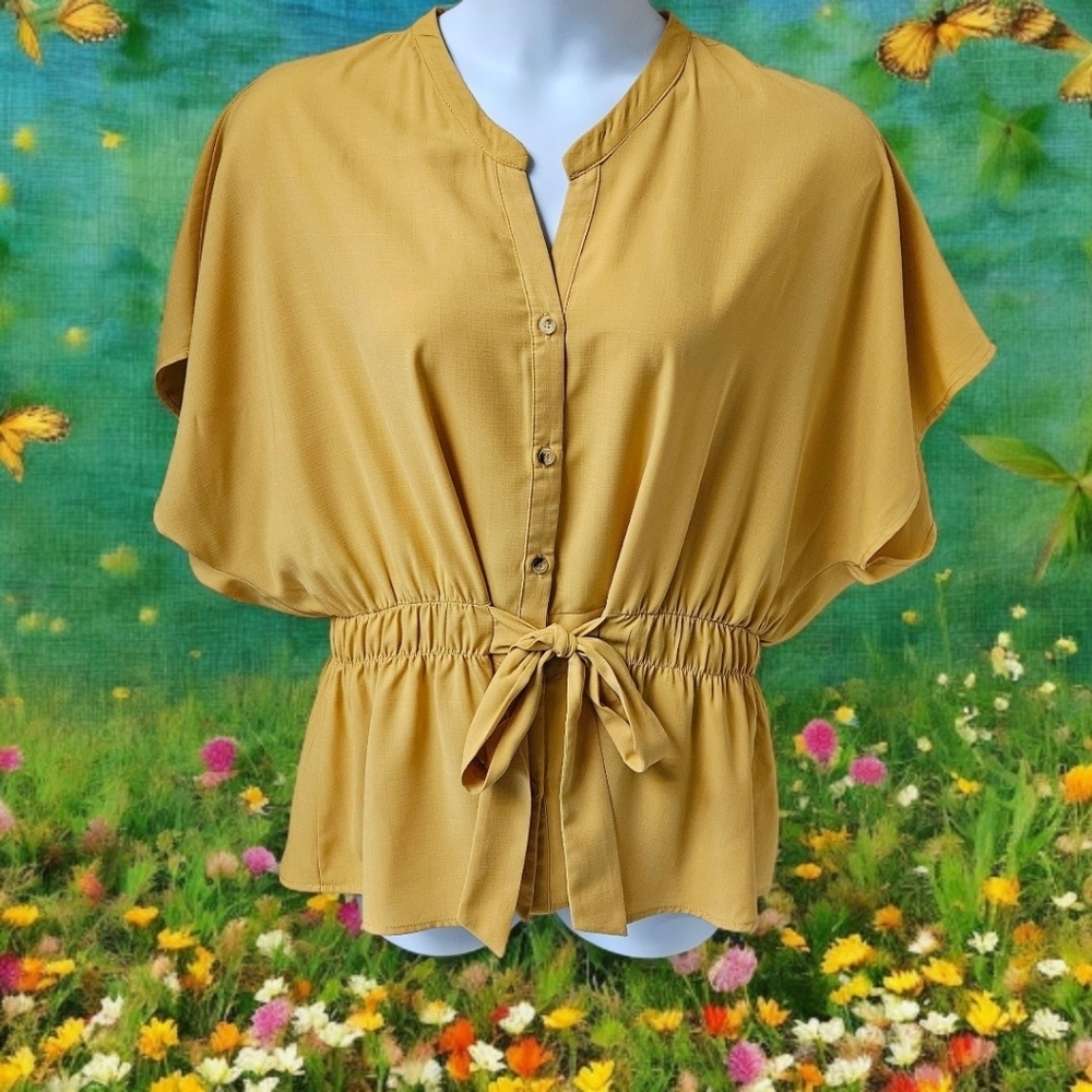 SWEETRAIN Plus Size Short Sleeve Tie Front Button Front Blouse 3X NWOT